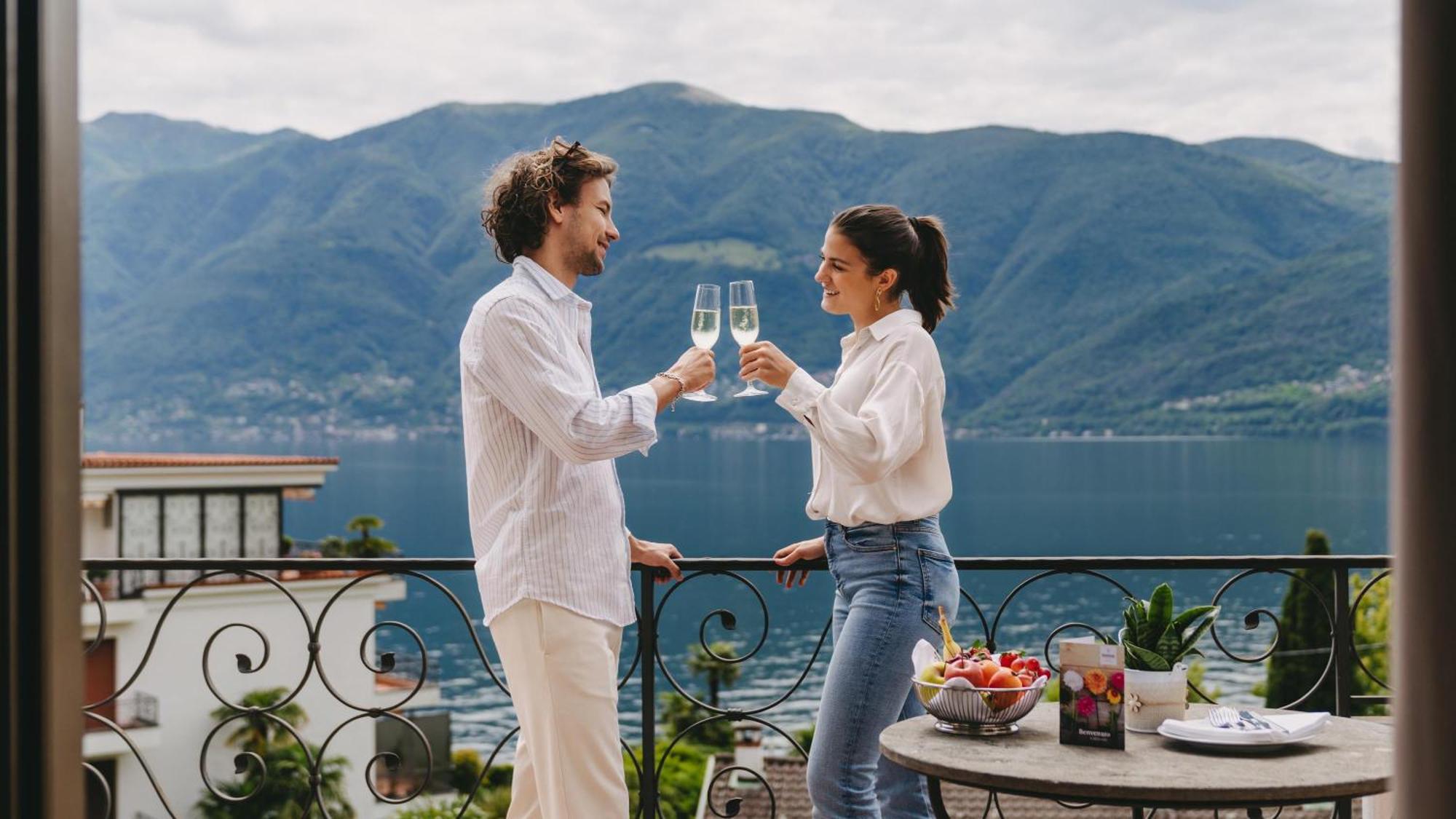 Boutique Hotel Sunstar Brissago Am Lago Maggiore エクステリア 写真